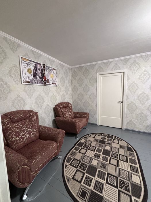 Здаю двокімнатну квартиру в центрі міста, район «Червоний міст».