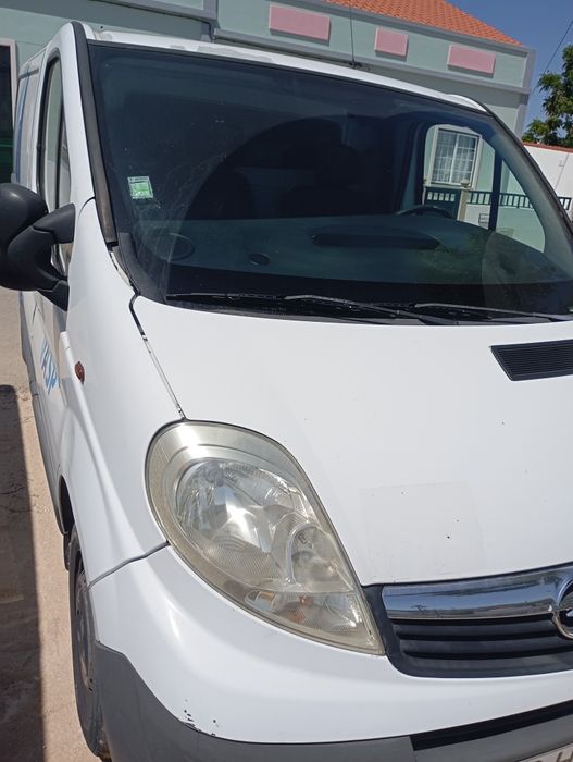 Opel Vivaro 2000 c