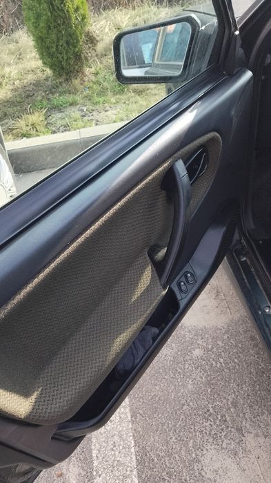 Продам ваз 2115 в рідні фарбі