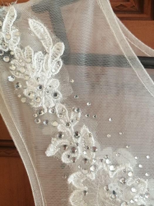 Suknia ślubna biała