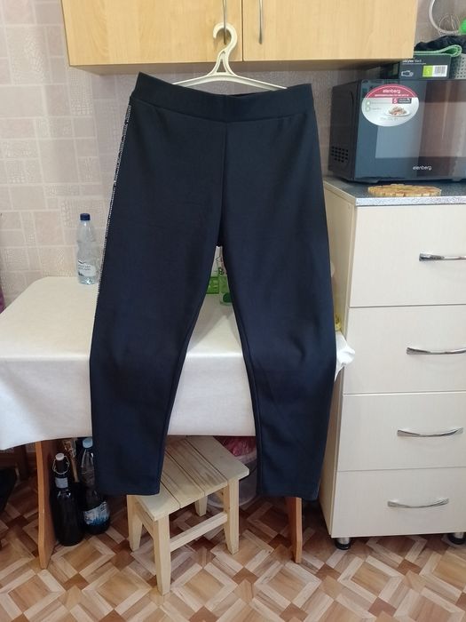 Продам лосини нові