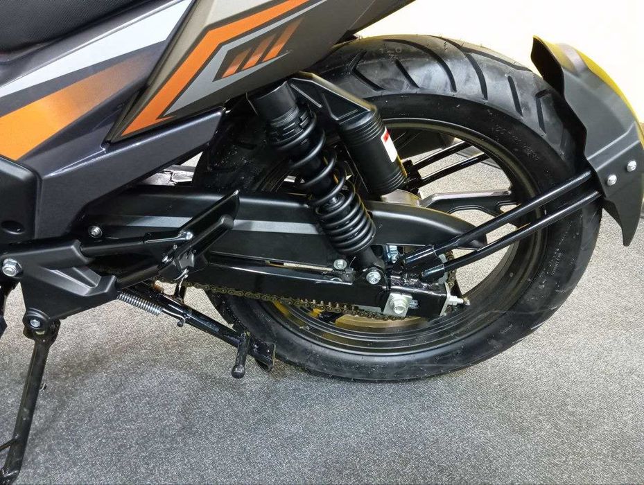 Мотоцикл SPARK SP250R-32