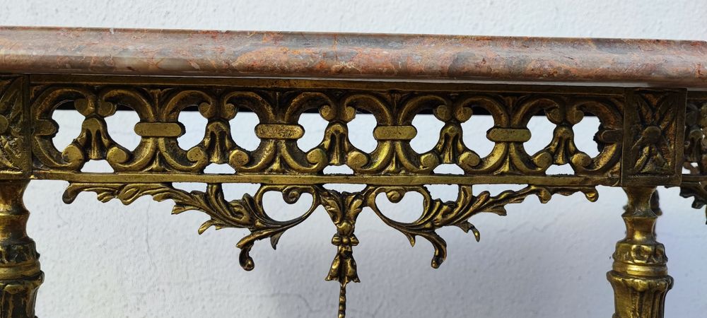 Mesa de Entrada/ Aparador/ Credência