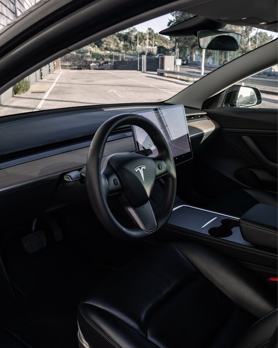 Tesla Model 3 Long-Range Dual Motor AWD Tração Integral
