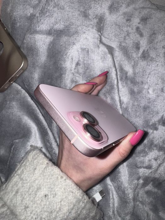 Iphone 15 pink 128gb
