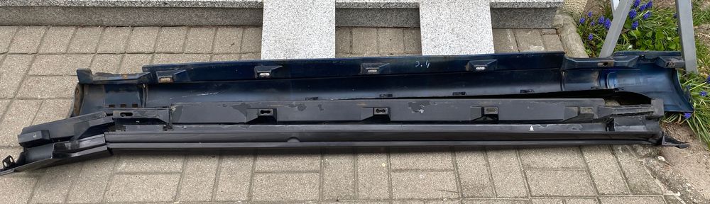 Listwy progowe, progi do Passat b6 R36.