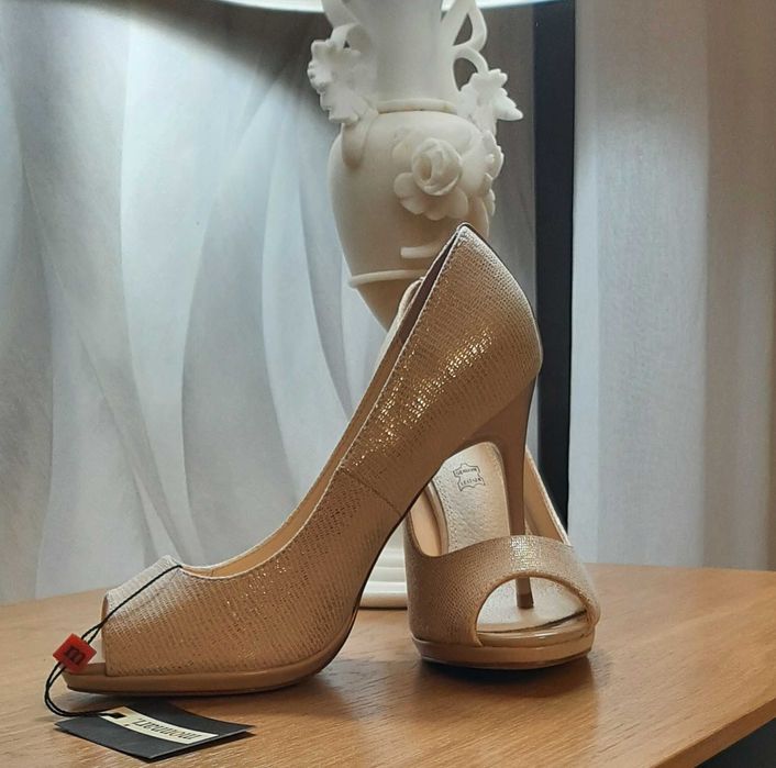 Buty damskie szpilki platforma