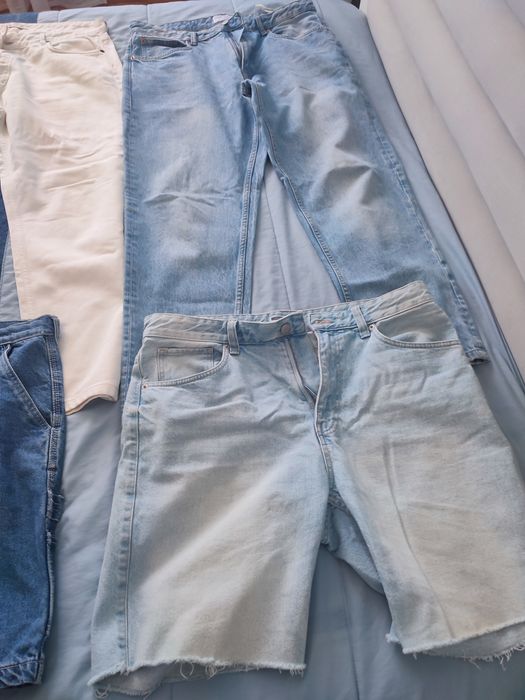 Vendo conjunto de calças e calções como novo