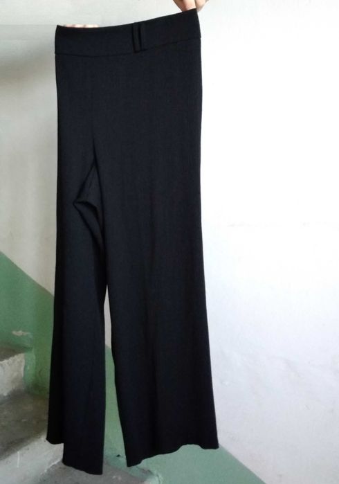 р 18 / 52-54 Чорні легкі штани жатка прямі широкі з високою талією