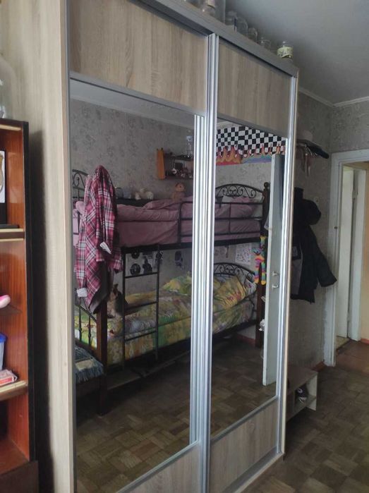 Меблі для кімнати