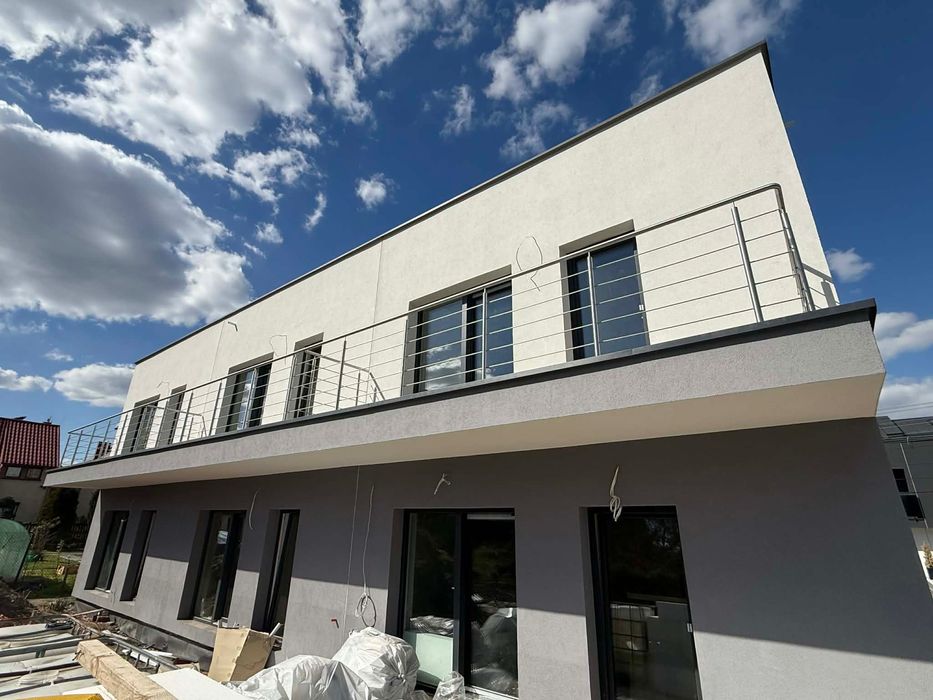 Balustrada barierka balkonowa zabezpieczenia okienne podjazdy