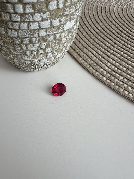 Рубин камень красный