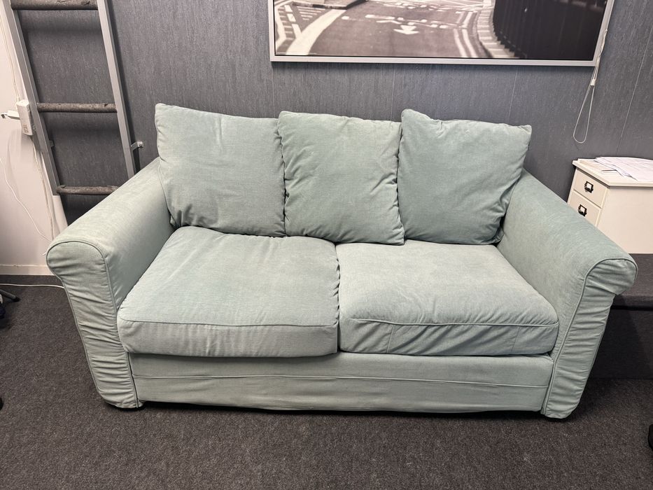 Sofa 2 lugares como novo com muito tempo de uso