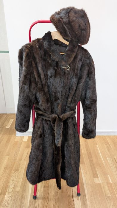 Шуба з хутра норки