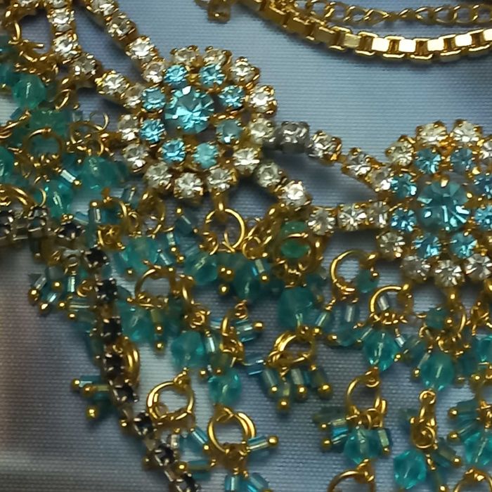 Ювелірна біжутерія. АБ.Сатинове скло. Сережки