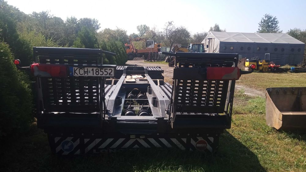 Przyczepa niskopodwoziowa LOHR specjalna pomoc drogowa