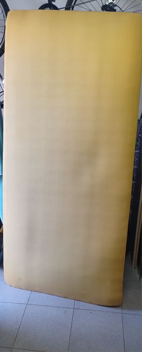 Colchão  de Molas Ikea 1,9mts x 0,90 mts