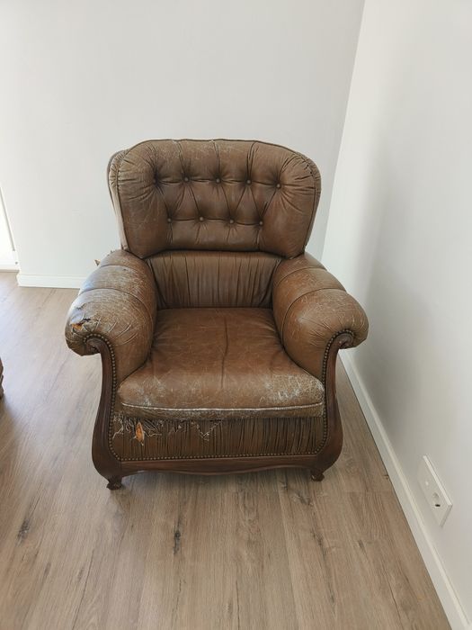 Poltrona/Sofá de um lugar para restauro