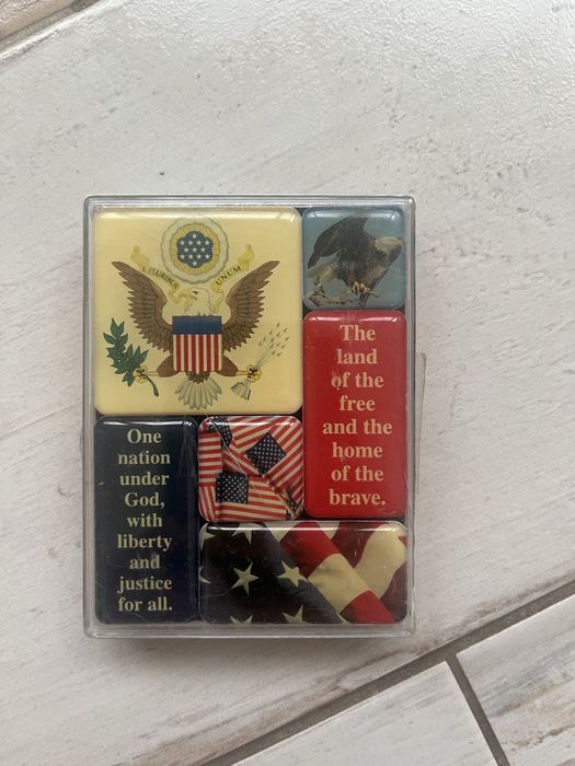 Магниты на холодильник США