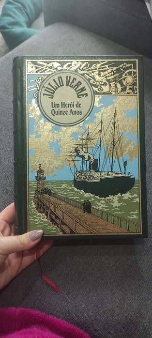 "Um Herói de Quinze Anos" de Júlio Verne