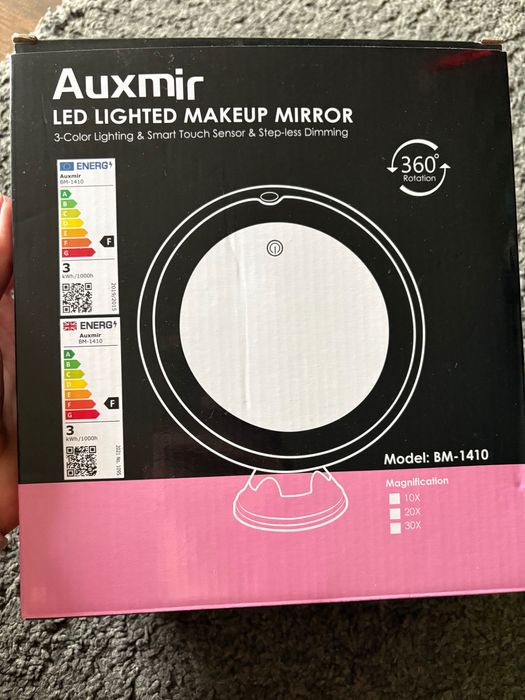 Lusterko do makijażu