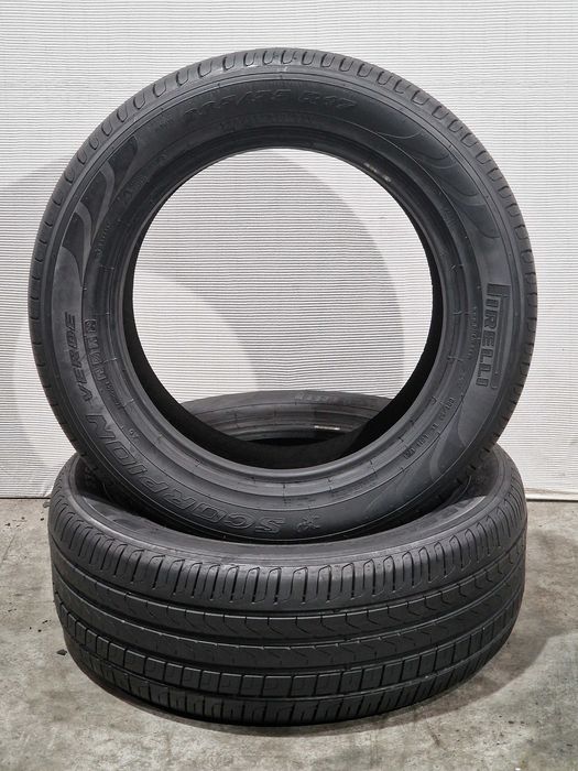 2 Pneus 235/55R17 PIRELLI Semi Novos