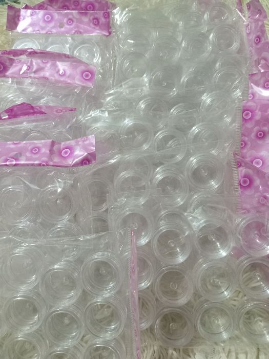 Компактні контейнери для зберігання дрібниць(Набір баночок 12 шт).