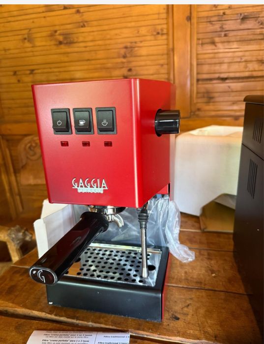 Кавоварка ріжкова Gaggia Espresso Classic E-24
