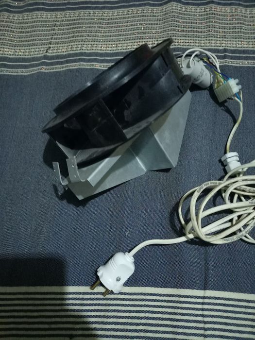 Вентилятор мощный - 220 V.