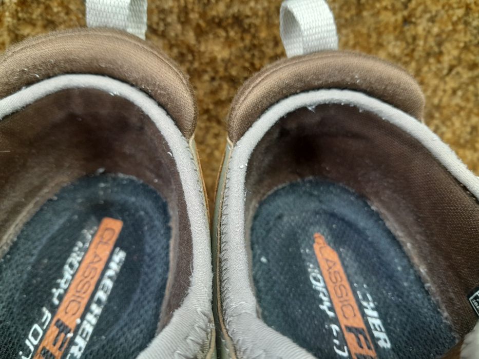 Кросівки оригінал Skechers 42 розмір.