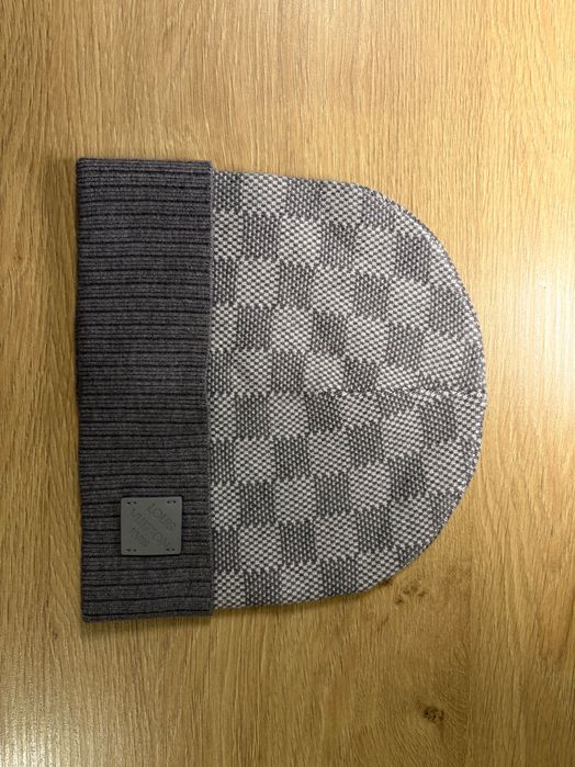 Czapka Louis vuitton