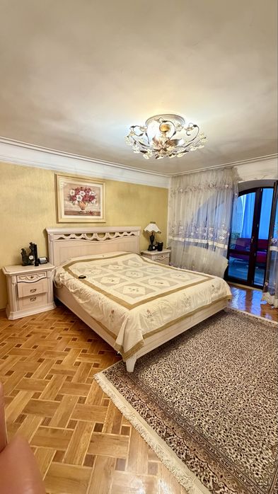 Фонтан! Три будинка з ремонтом по ціні одного! 10 ст.В.Фонтану.