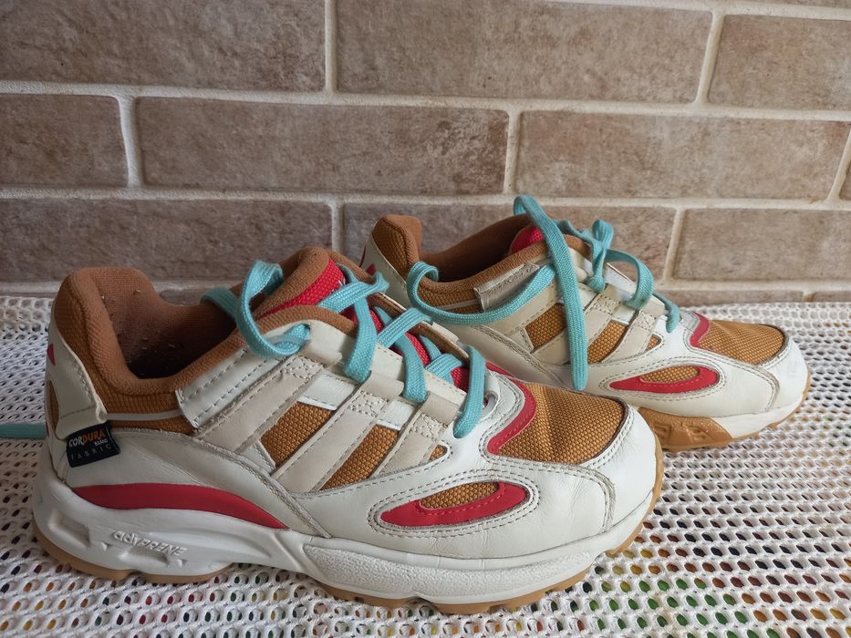 Кроссовки Adidas 39р