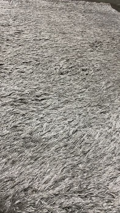 Tapete cinza pelo alto1.85x1.35