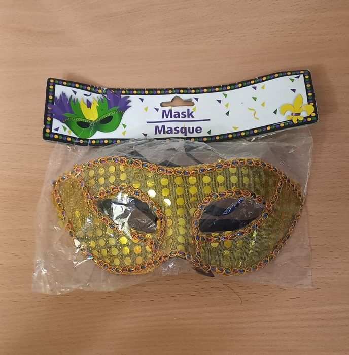 Маска карнавальна в пайєтках