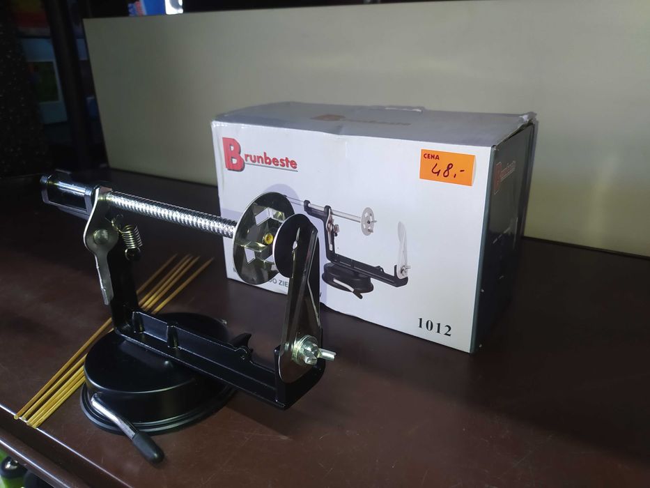 maszynka do obierania ziemniaków kręcona frytka nowa sprawna niemiecka