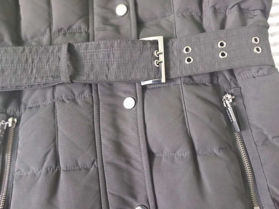 ESPRIT - Piękny puchowy płaszcz z odpinanym kapturem,  rozmiar 34, 70% puch