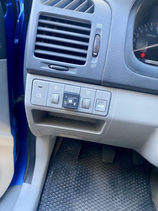 Продам Kia Cerato 2008, 1,6 газ-бензин
