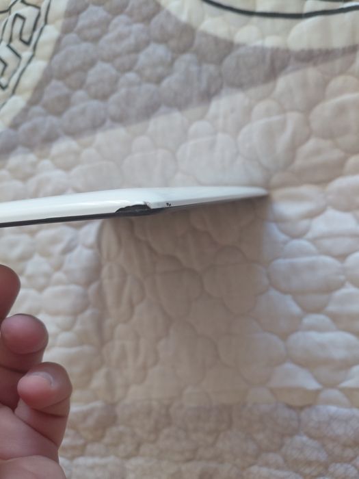 Asus MeMO Pad Smart 10 (ME301T) — это 10.1-дюймовый Android-планшет