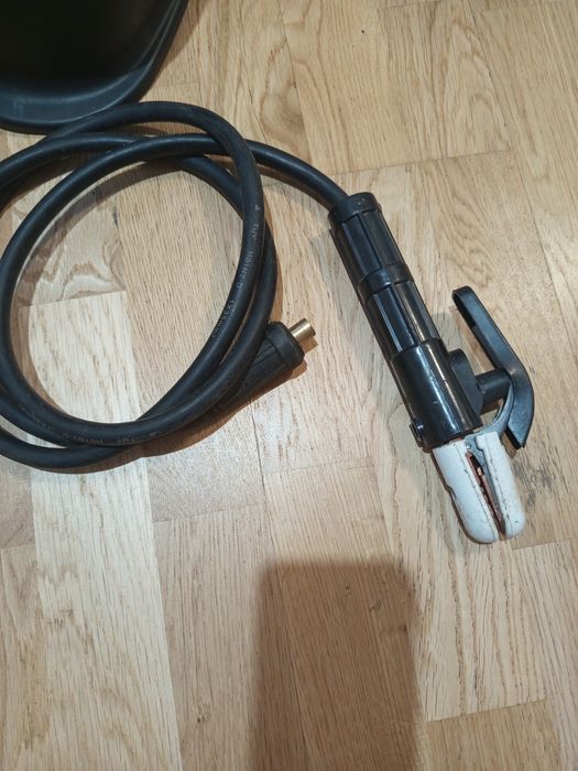 Przyłbica , uchwyt elektrody , przewód masowy