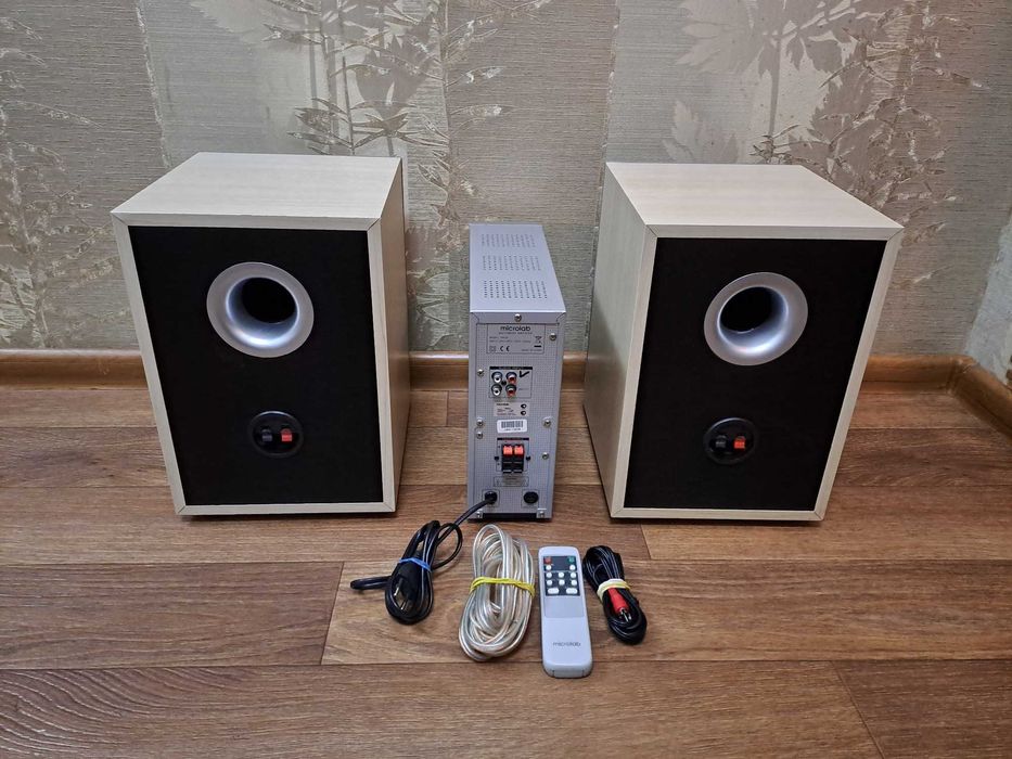Акустична система Microlab PRO 2 Bluetooth