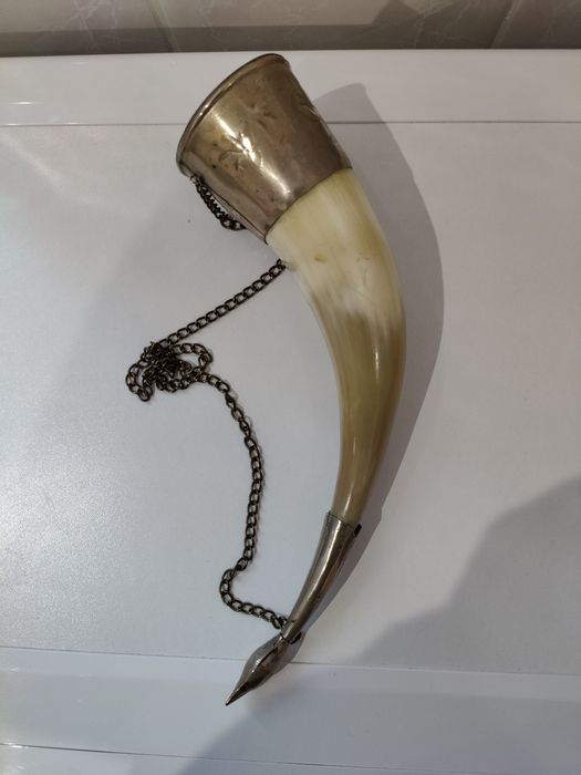 Рог для вина декоративный