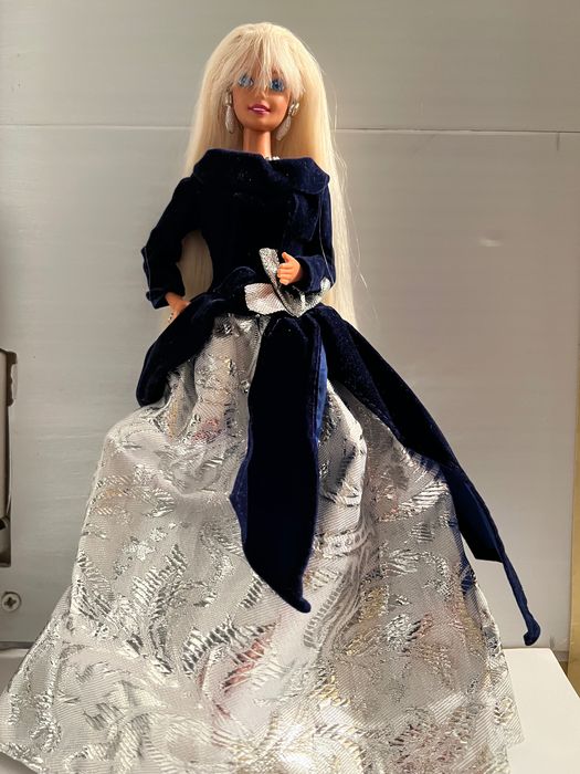 Winter Velvet Barbie. Барбі 90-х