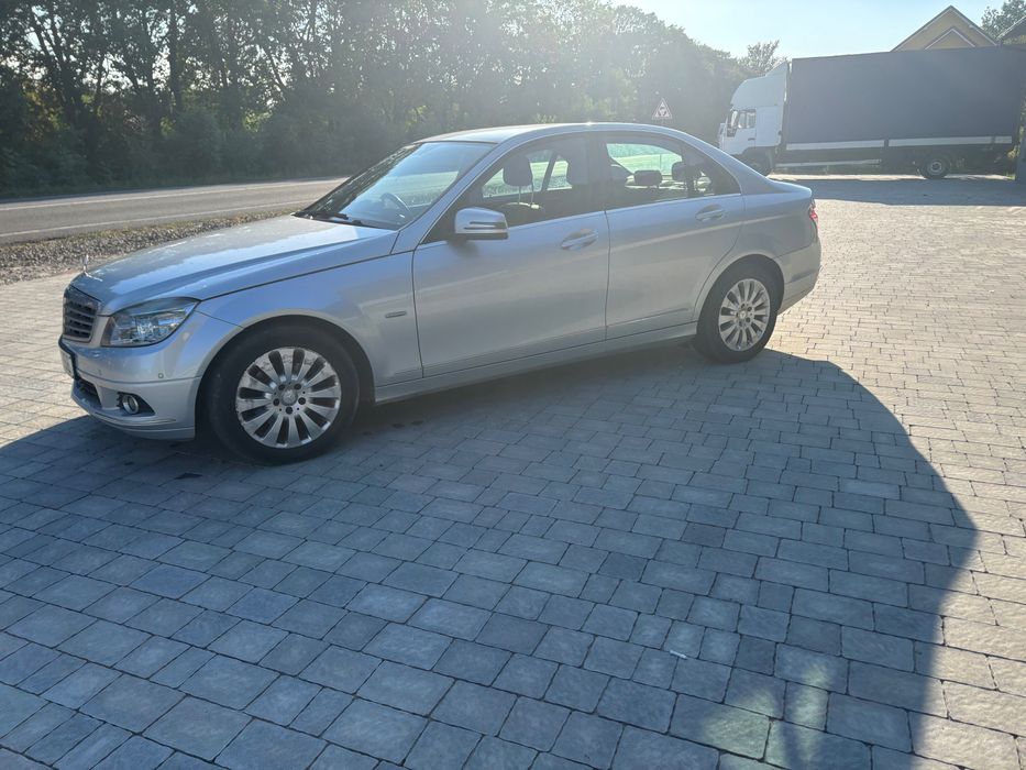 Продам Mercedes C-klass diesel automat