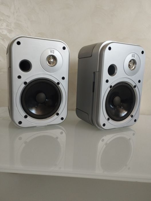 Колонки JBL control ONE