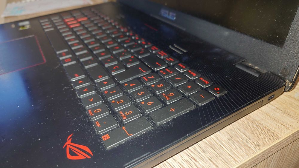 Computador portátil Asus