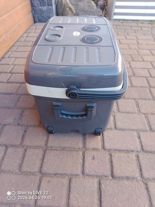 Lodówka samochodowa duża 40 L.