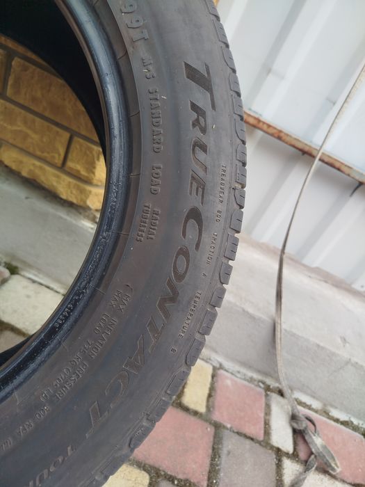 Продам шини 235/55R17