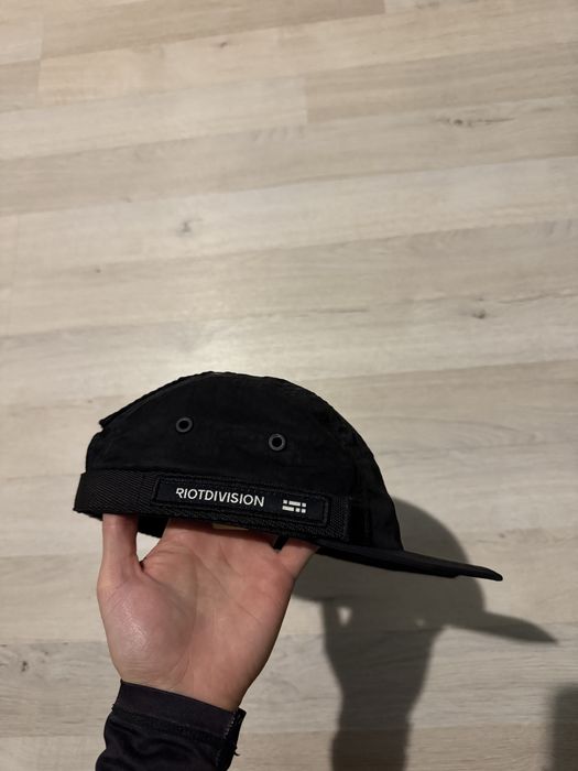 Кепка Riot division