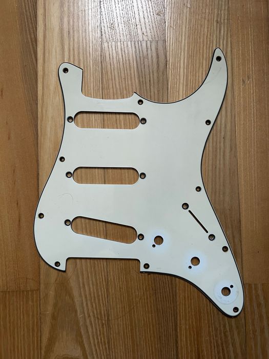 Pickguard Fender Stratocaster SSS